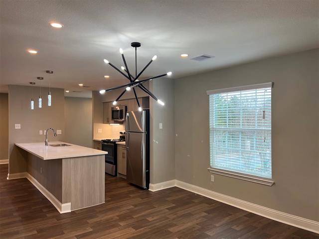 Photo - 8003 Woodway Dr