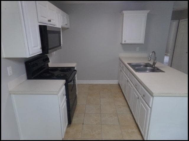 Photo - 185 Charles Dr
