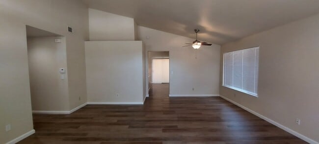 Photo - Antelope Single Story, - 3 bedroom, 2 bath - Separate Living Room, Family Room w/fireplace Low M...