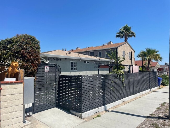 Photo - 2 bed 1 bath Apt in North Park Area Unit 4139