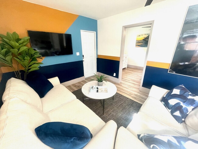 Photo - 834 NE 14th Ave Unidad ID1369649P