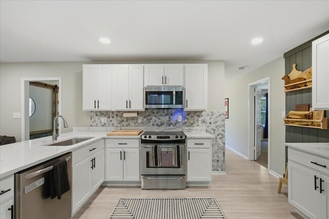 Photo - 2641 Dogwood Ln