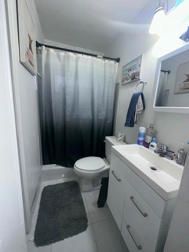 Photo - 425 SW 18th Ave Unit 427