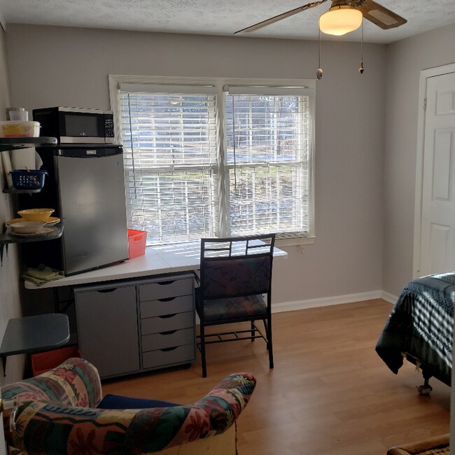 Photo - 1550 Buford Hwy