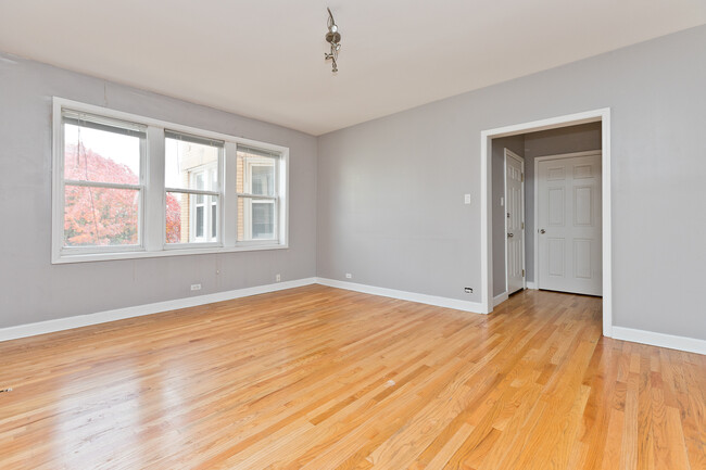 Photo - 3555 W Lyndale St Rental