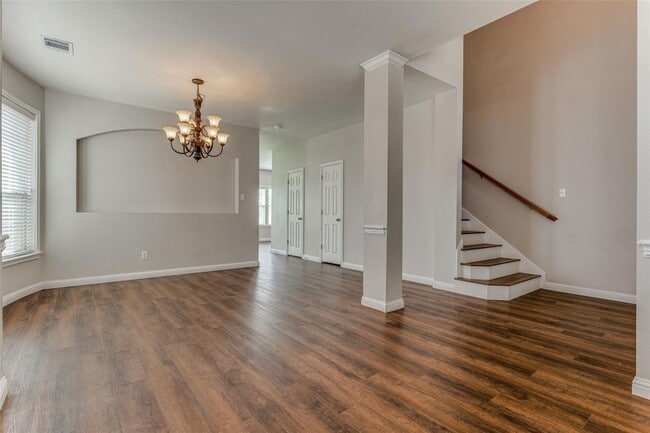 Photo - 2813 Kickapoo Cavern Dr