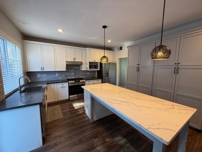 Photo - 9448 Cedarview Way - Elk Grove 95758