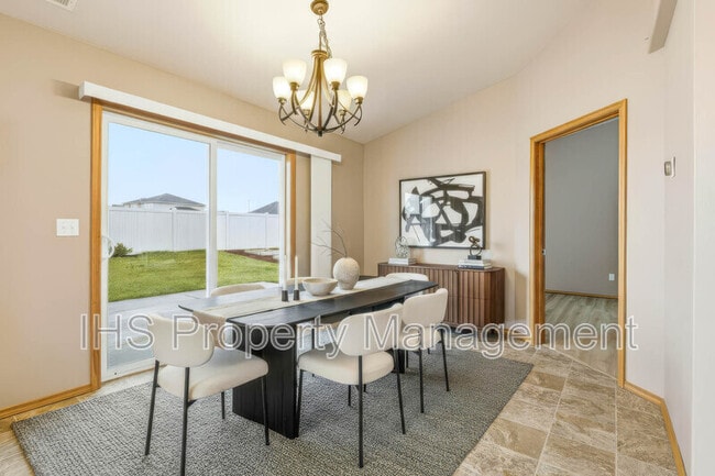 Photo - 8915 Durham Ct