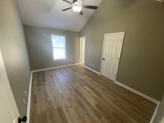 Photo - 3 Bed/ 3 Bath