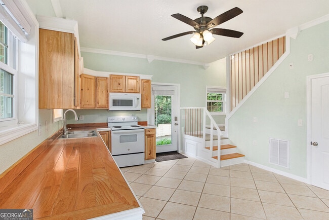 Photo - 96 Saddle Gap Dr