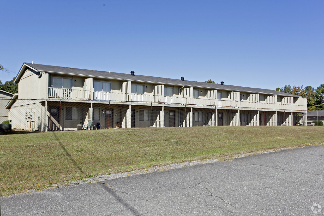 Photo - Glenfair Apartments