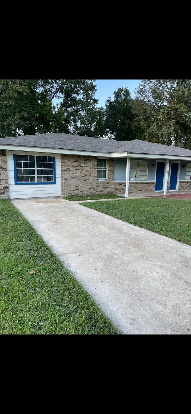 Photo - 2702 Houston Ave Unit 2702
