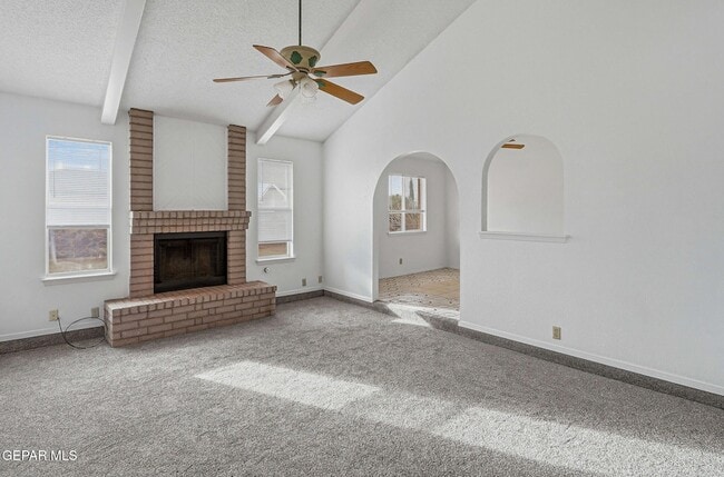 Photo - 905 Mark Wallace Ln