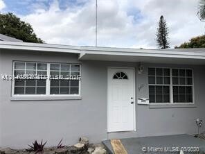 Building Photo - 5411 SW 38th St