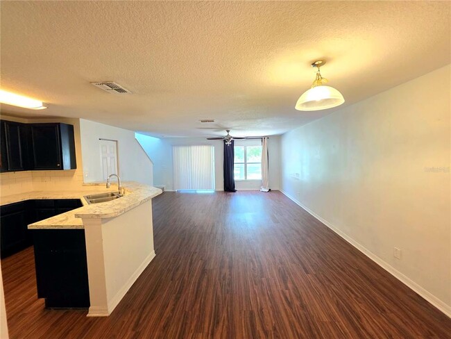 Photo - 3018 Royal Tuscan Ln