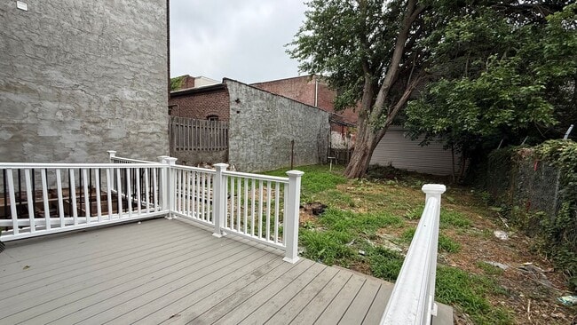 Photo - Lovely Home - Carroll Park