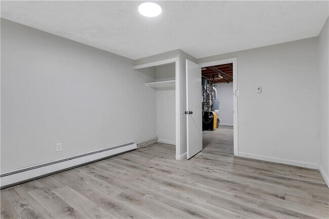 Photo - 105 Roosevelt St