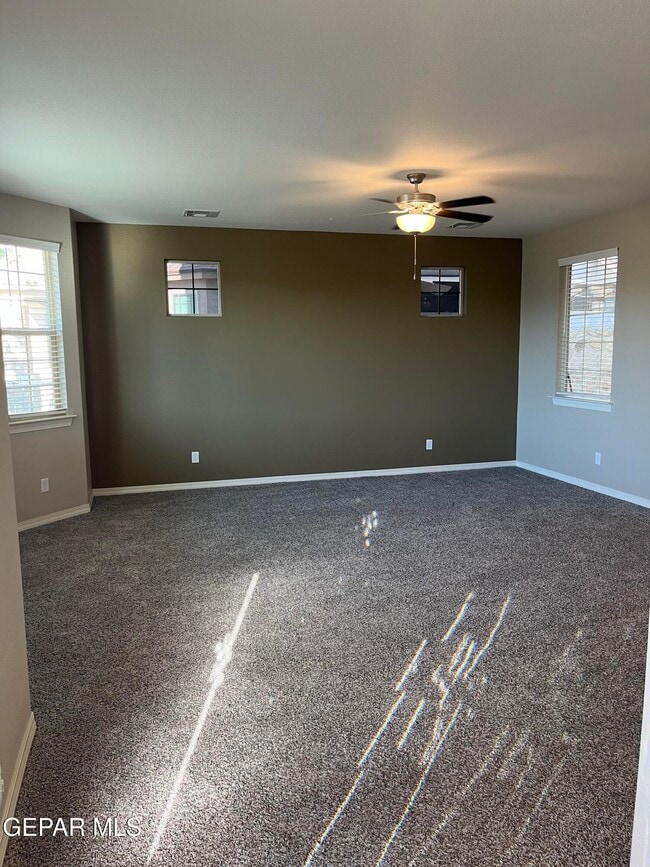 Photo - 14823 Pebble Hills Blvd