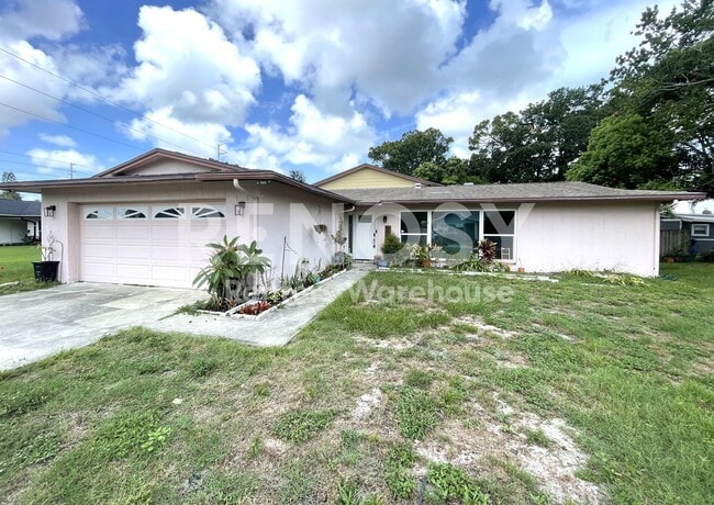 Building Photo - 802 Embassy Rd