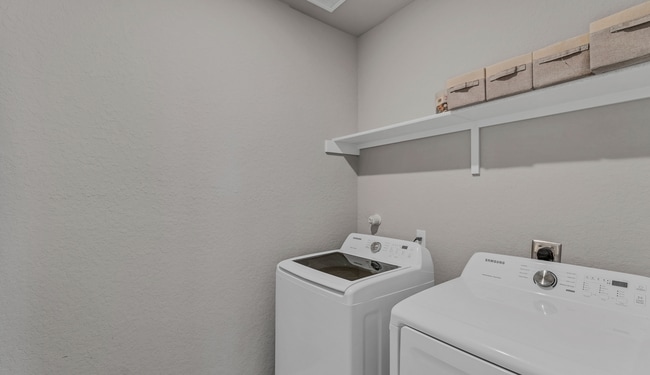 Photo - 731 Myrtle Path