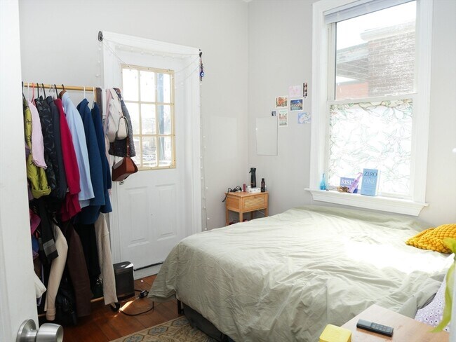 Photo - 16 Chestnut Hill Ave Unit 3