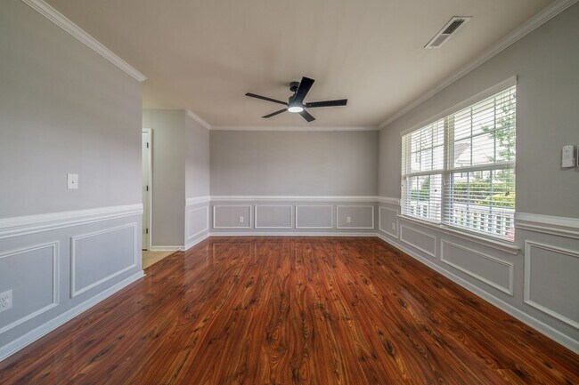 Photo - 1301 Waldridge Ct