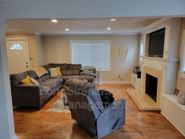 Photo - 943 NW 11th St