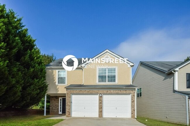 Photo - 4 Bedroom Pet-Friendly Home in Jonesboro, GA with Main Street Renewal