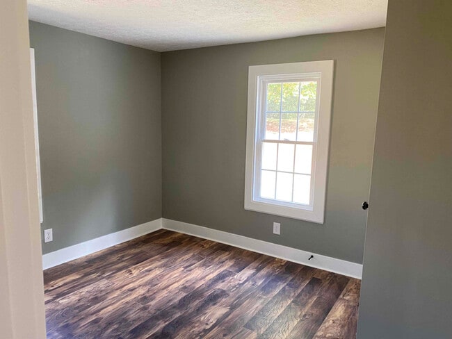 Photo - 619 Allison Ave