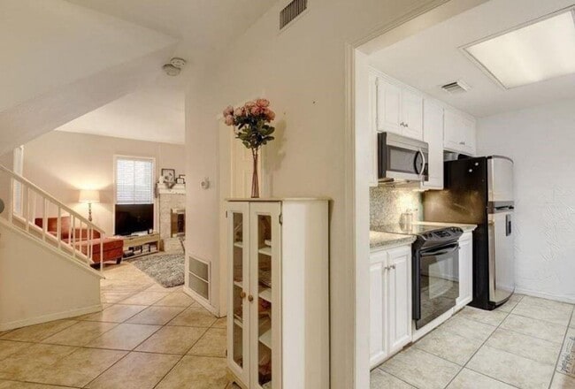 Photo - Orange Tree #68 NM Unit Orangetree 68 NM