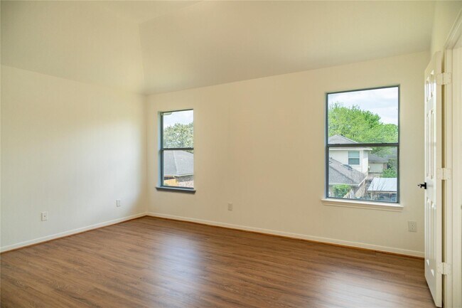 Photo - 16327 Woma Ct