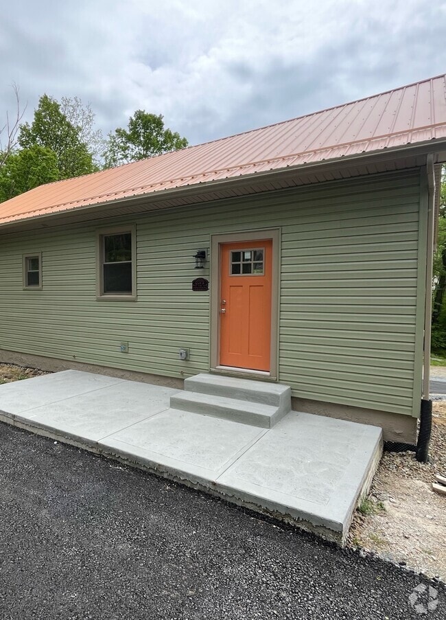 Building Photo - 1100 Valley Club Rd Unit A Rental