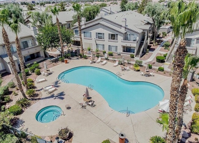Building Photo - 5710 E Tropicana Ave Unit 2017 Rental