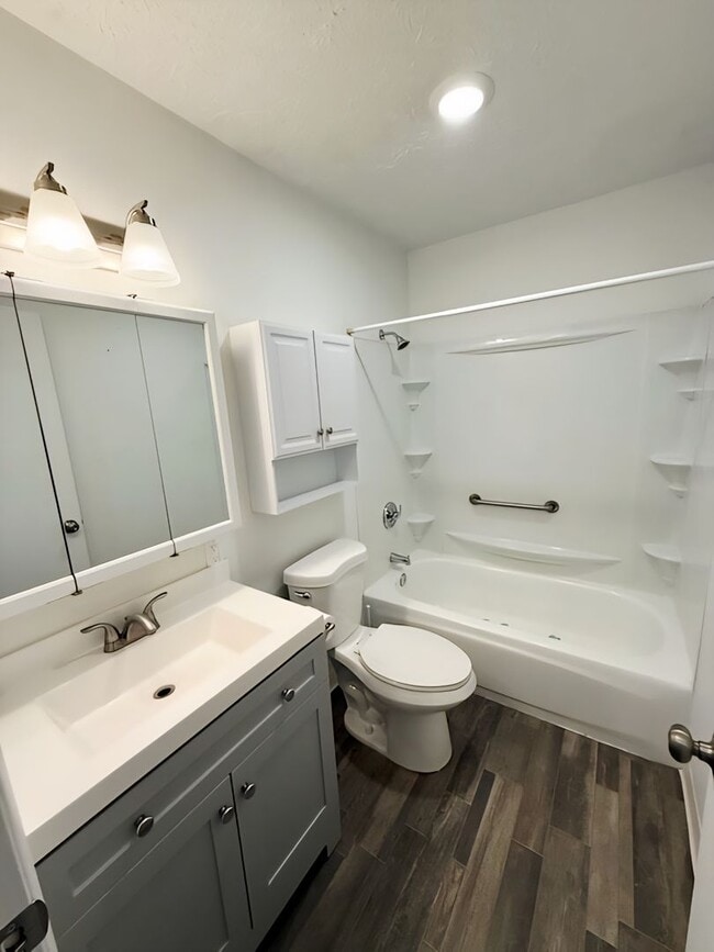 Photo - Welcome Home! Unidad 333 NW 8th Ave