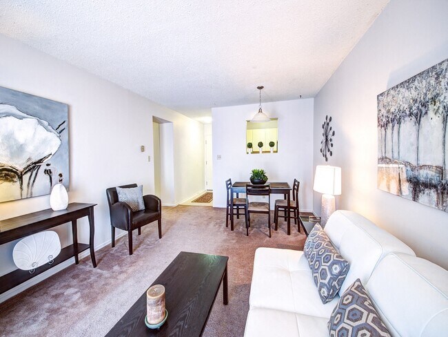 Photo - Bayridge Court Apartments