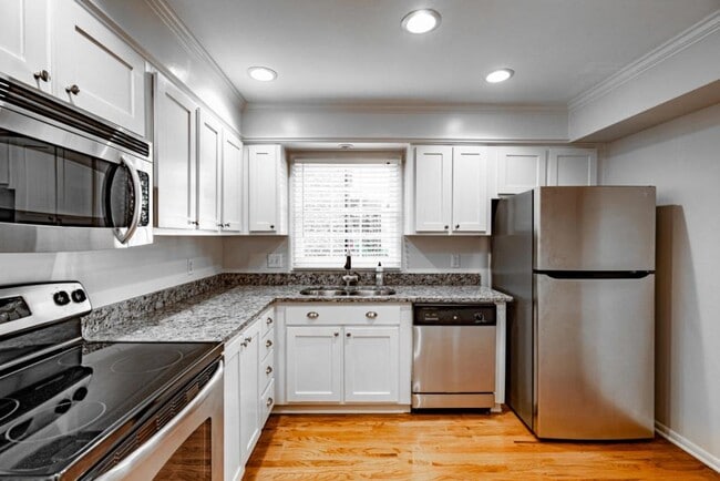 Photo - 2 Poulnot Ln