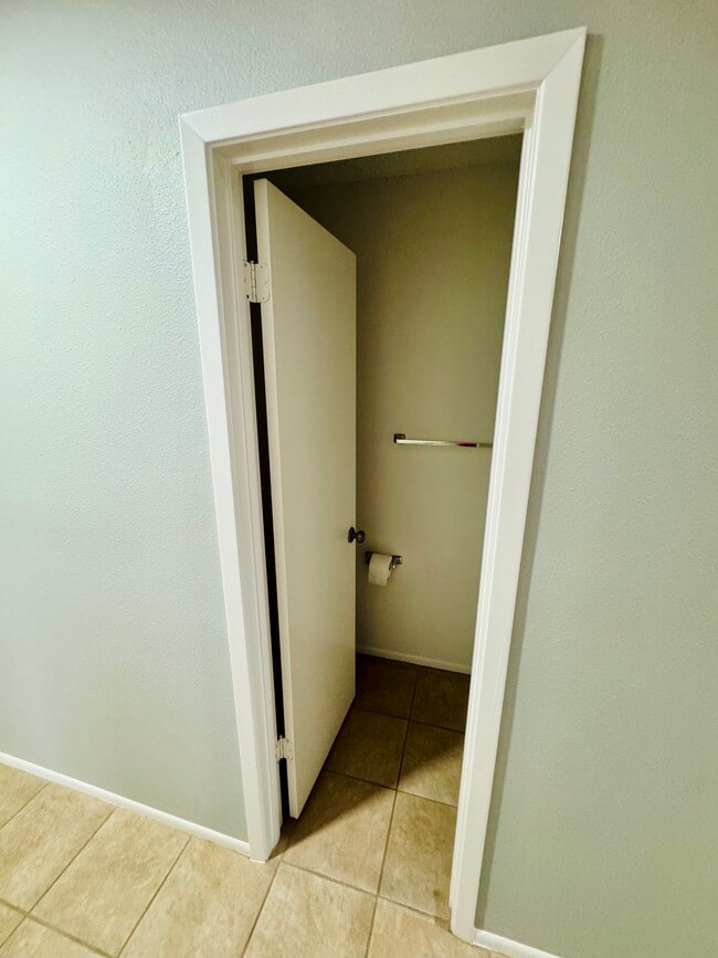 Photo - 9250 Ridge Path