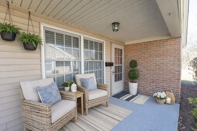 Building Photo - Shiloh Gardens Independent Living