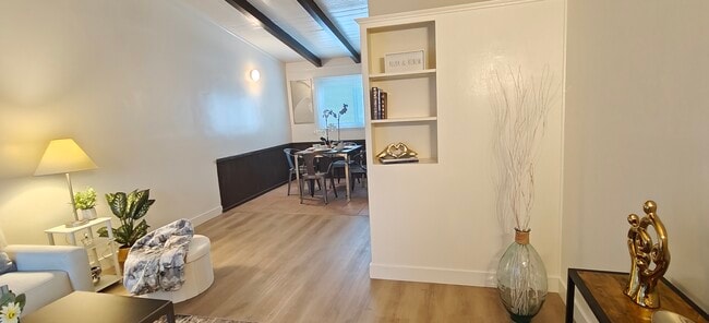 Photo - 2704 W Century Blvd