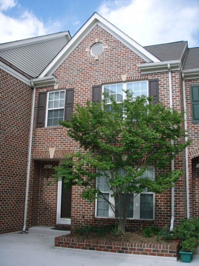 Photo - Gorgeous 3 Bedroom 3.5 Bathroom Brick Town...