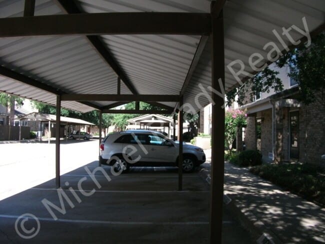 Photo - Move in Special! One Bedroom Condo! 1 mont...