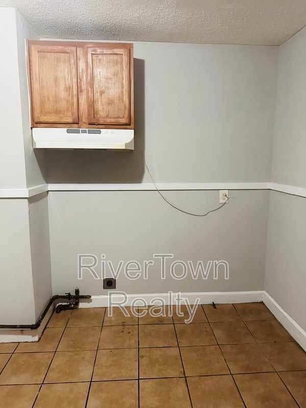 Photo - 2765 Walnut Rd