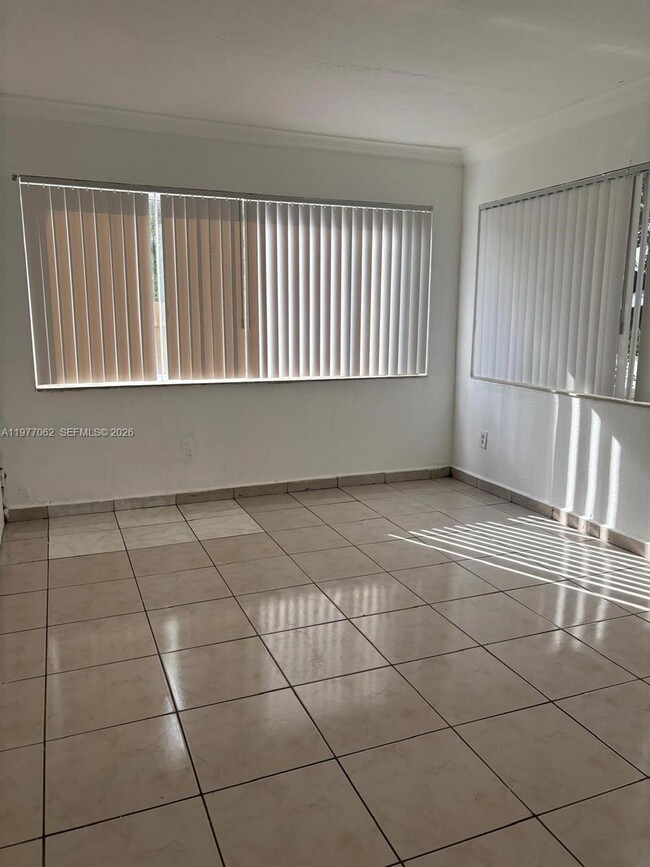 Photo - 940 NE 170th St Unit 120