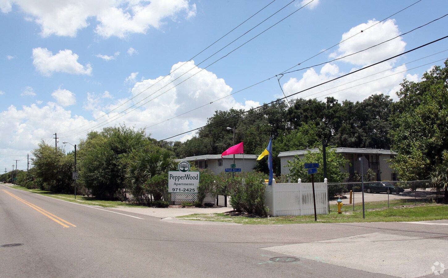 The Woodlands at North Tampa - The Woodlands at North Tampa Apartments