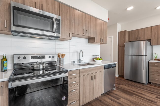 Kitchen - Marquee Apartments