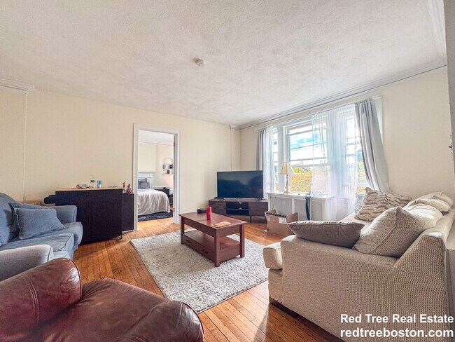 28 Manet Rd Unit 1