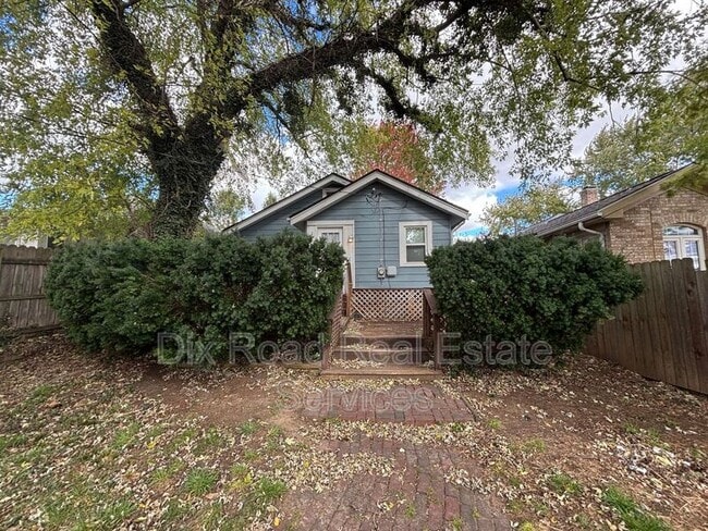 Photo - 1754 Suman Ave