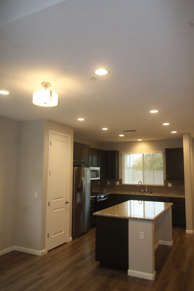 Photo - 3304 Sloat Run