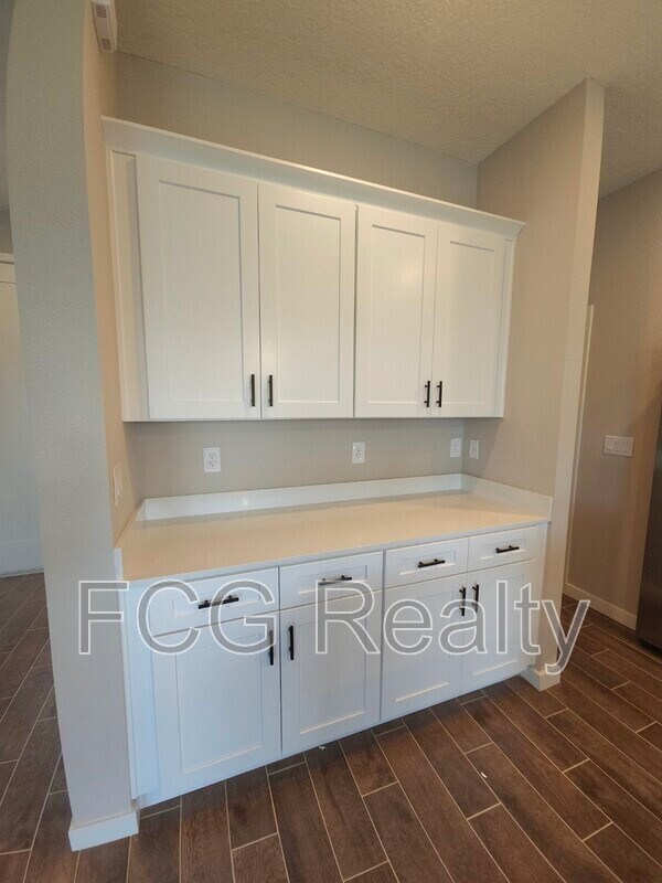 Photo - 10131 SW 41st Ave