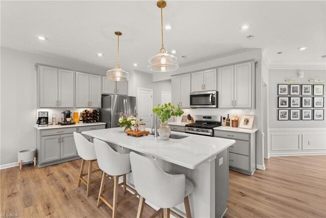 Photo - 798 N Greenway Dr